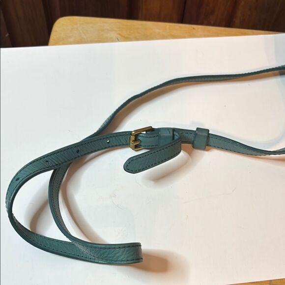 Fossil Green Tatum Crossbody Purse and Gray Madison Clutch Wallet Set - Picture 10 of 16